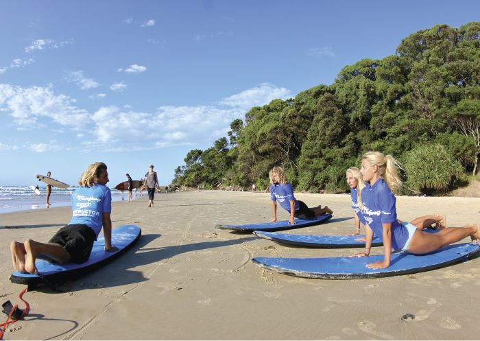 Surf lesson in Byron Bay with Lets Go Surfing surf school