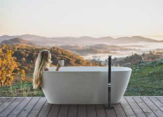 Enjoying the outdoor bath in the Sierra Escape - Mudgee