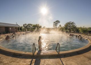 Artesian Bore Baths - Lightning Ridge