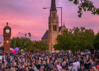 Crowds enjoying the Flavours of Mudgee Street Fair, Mudgee Food + Wine Festival, Mudgee