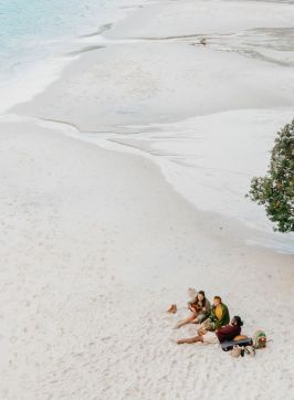Friends enjoy Murrays Beach, Jervis Bay
