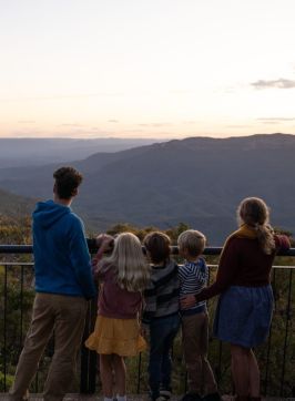 Visitors embark on a journey of the southern sky with Blue Mountains Stargazing, Blue Mountains