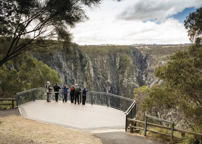 Friends enjoying the view of Apsley Gorge Rim in Oxley Wild Rivers National Park, near Walcha 