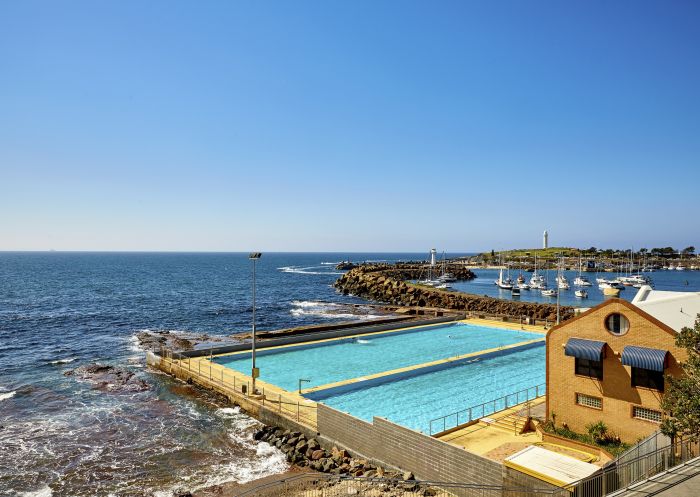 The scenic oceanside Continental Pool in Wollongong, Illawarra 