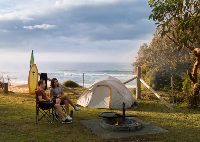 Couple relaxing at Gillards Campground inside Mimosa Rocks National Park, Tanja