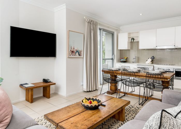 2 bedroom apartment living room and kitchen, Byron Bay
