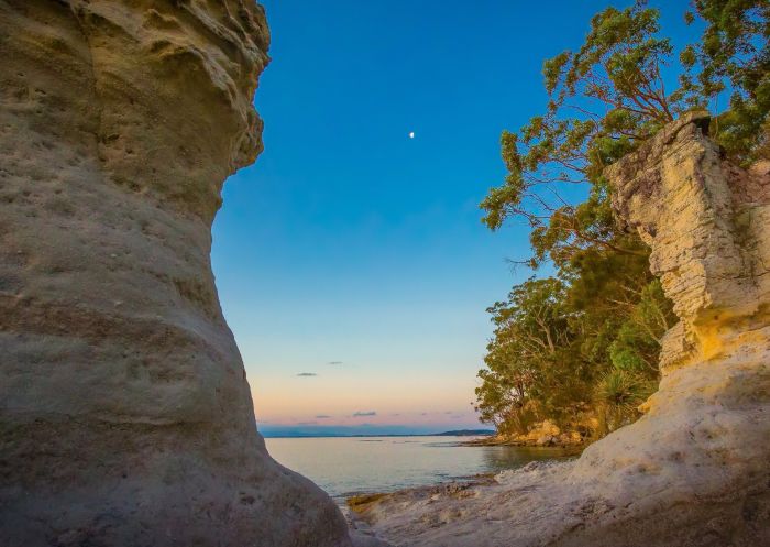Hole in the Wall Beach, Jervis Bay - Credit: Andy Hutchinson | Shoalhaven Tourism