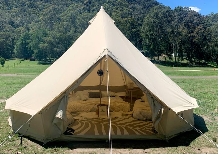 駿域谷（Glenworth Valley）Belle Glamping and Events 的豪華露營帳篷