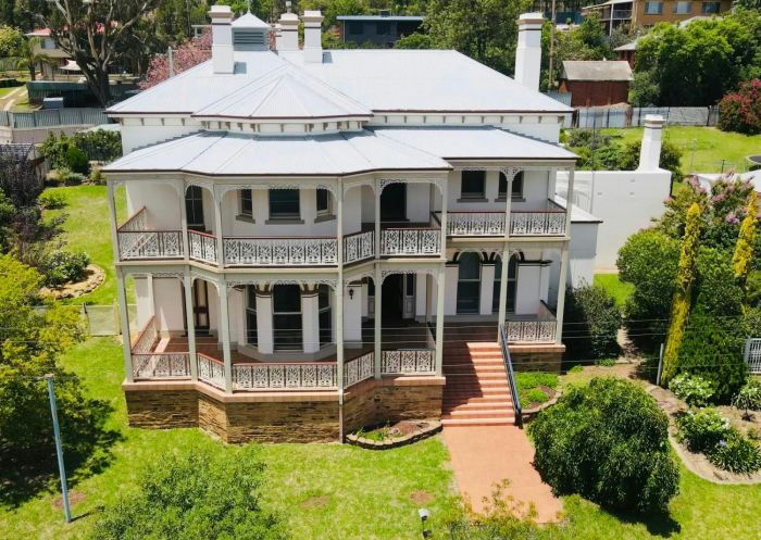 Fassadenansicht des Gebäudes „The Buchanan“ (1894), Parkes – Foto: Steve Lindsay | Parkes Shire Council