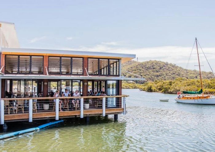 워이 워이 피셔맨스 와프, 워이 워이 - 출처: 워이 워이 피셔맨스 와프