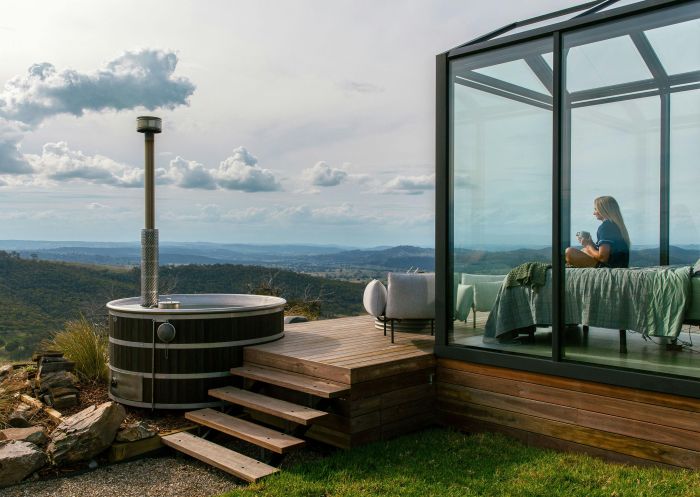 Outdoor Hot tub and glass cabin, Oakhill Estate Glasshouse Cabins, Clear Creek - Credit: Oakhill Estate