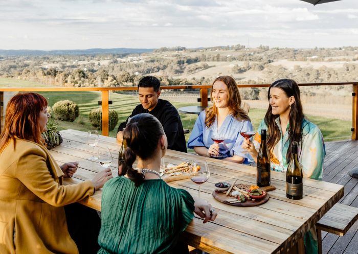 Blick vom Balkon der Weinbar, Borrodell SkyBar, Orange – Foto: Kirsten Cunningham | Borrodell Weingut