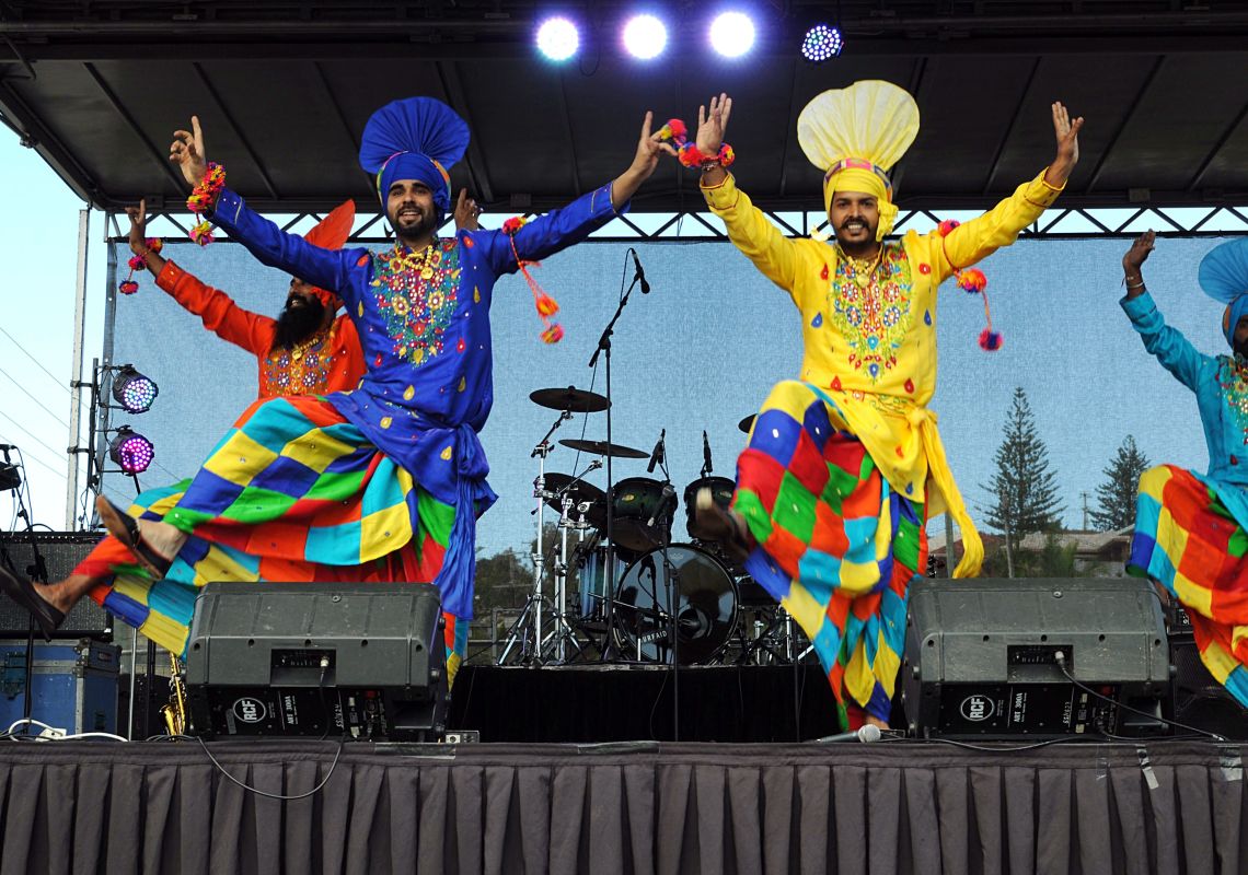 Indian dancers entertaining the crowds at Curryfest in Woolgoolga 