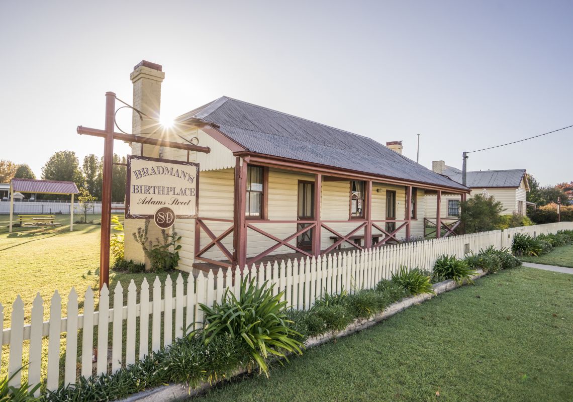 Cottage commemorating the birthplace of Australian cricketer and sporting hero, Sir Donald Bradman located at 89 Adams Street in Cootamundra, Reverina 