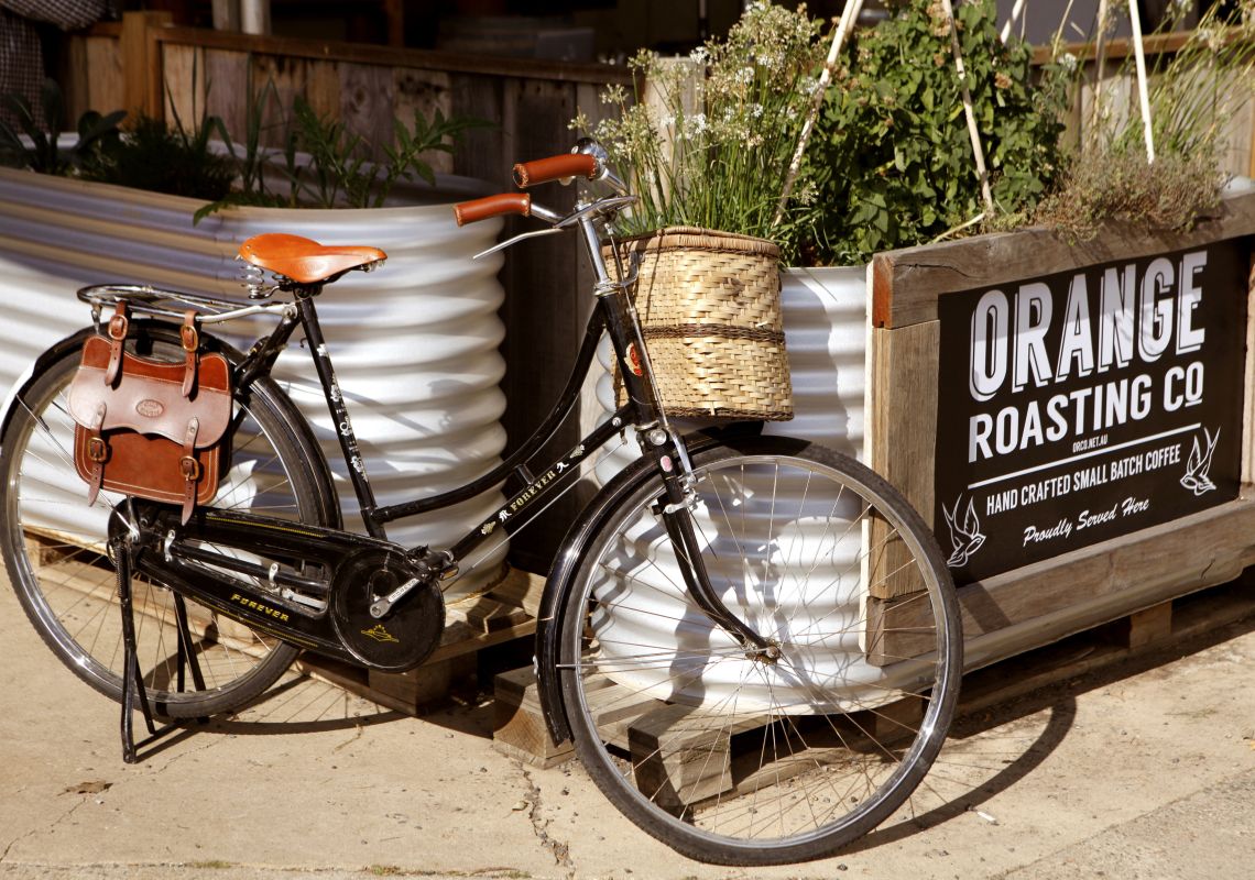 アグレスティック・グローサーの外観 -オレンジ-カントリーNSW