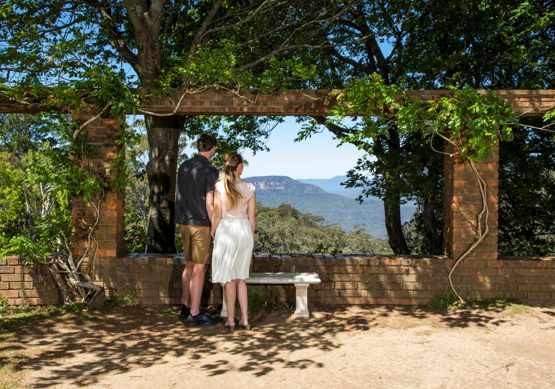 Couple enjoying a visit to the scenic Everglades Historic House and Gardens, Leura in the Blue Mountains