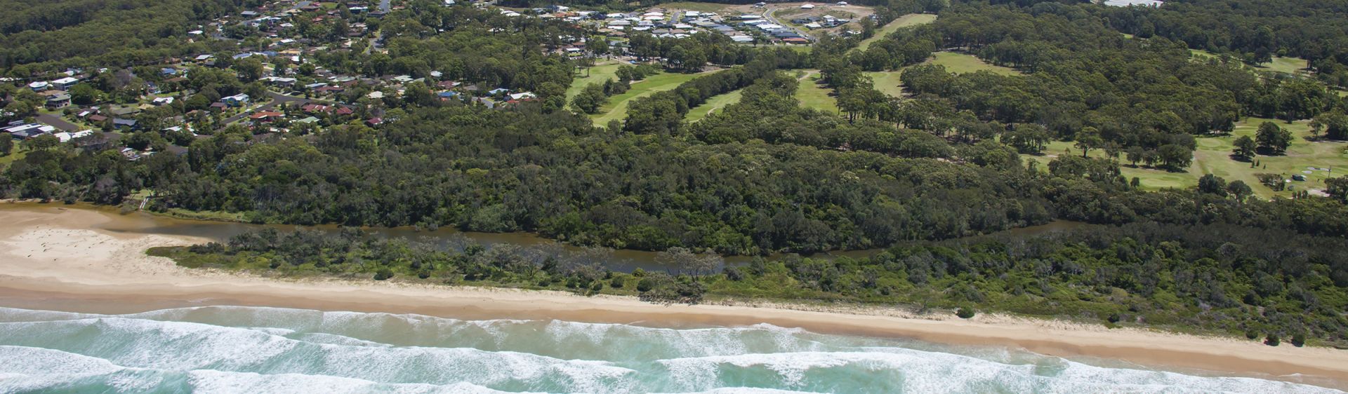 Woolgoolga Beach NSW Holidays & Things to Do