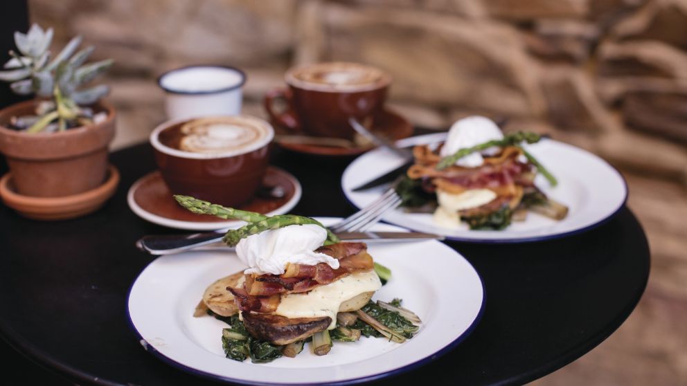 Coffee and breakfast available from Alby & Esthers in Mudgee, Country NSW