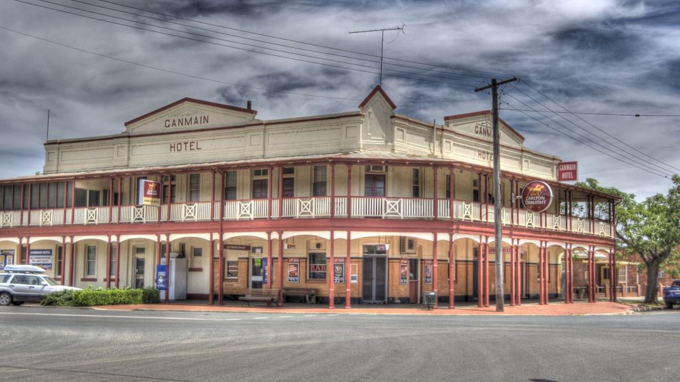 Ganmain Hotel in Coolamon, Wagga Wagga & Riverina, Country NSW