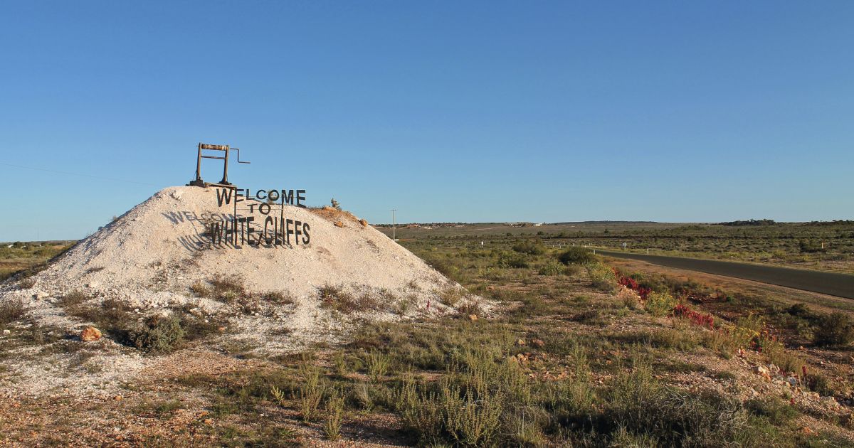 White Cliffs NSW Plan a Holiday What to Do & Camping