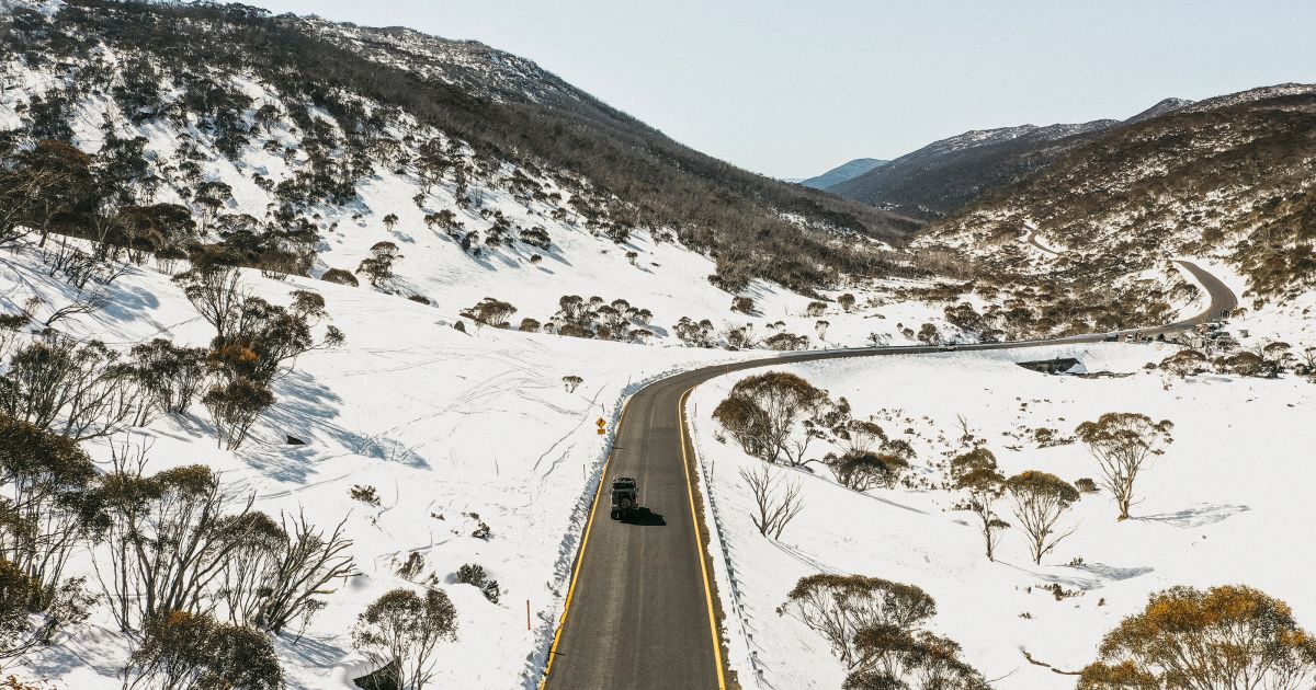 when to visit snowy mountains