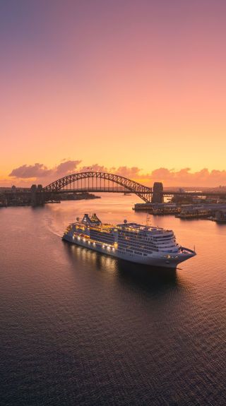Cruise ship on Sydney Harbour