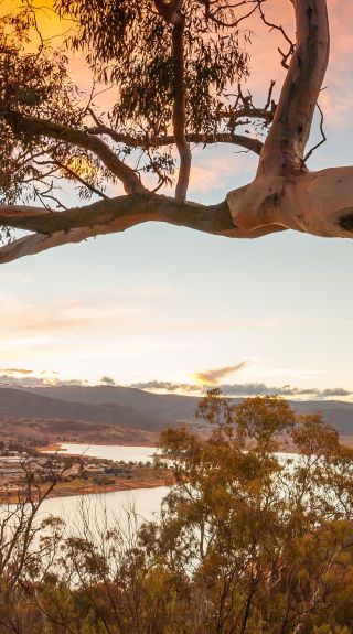 Lake Jindabyne, Jindabyne