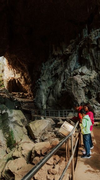 Victoria Arch, Wombeyan Caves - Credit: Remy Brand | DPE