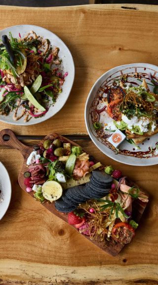 Blak Cede Gunyah Cafe, Nowra