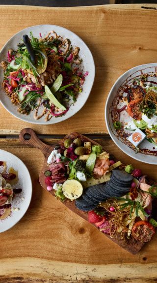 Blak Cede Gunyah Cafe, Nowra