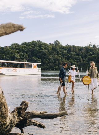 Women enjoying a Catch A Crab tour along the Tweed River, West Tweed Heads, North Coast