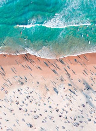 Luftaufnahme der Strandbesucher, Bondi Beach – Foto: Adam Krowitz