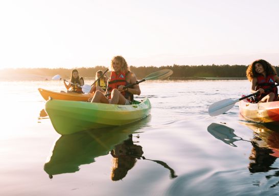Kayaking at Naru Beach in Lake Macquarie, North Coast