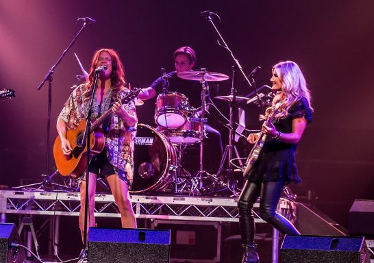 The McClymonts at Toyota Country Music Festival in Tamworth,  Country NSW