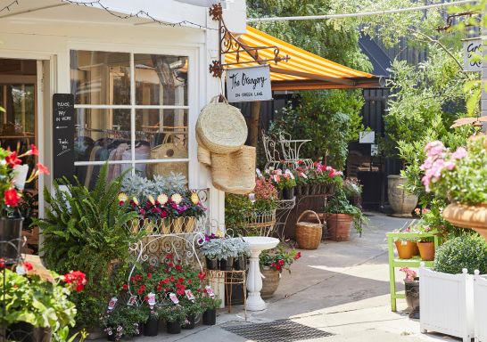 Home to over 75 independent dealers, decorators and general upcyclers at Dirty Janes antique market, Bowral